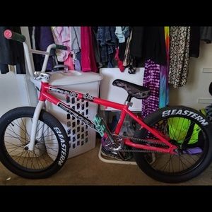 Meet your Posher, Joel